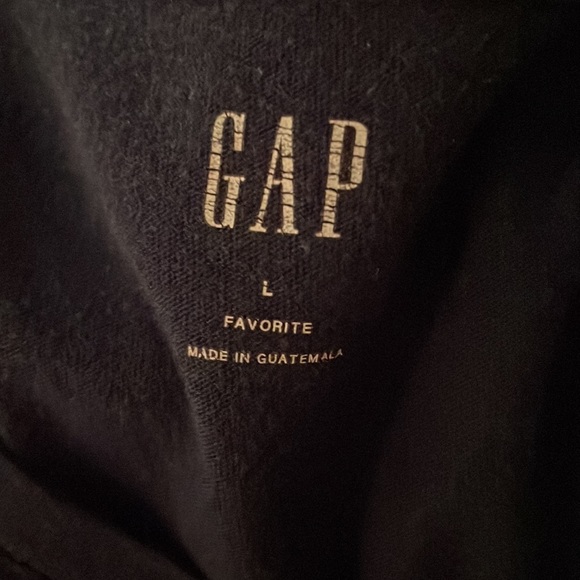 Navy vneck GAP tee - Picture 2 of 2